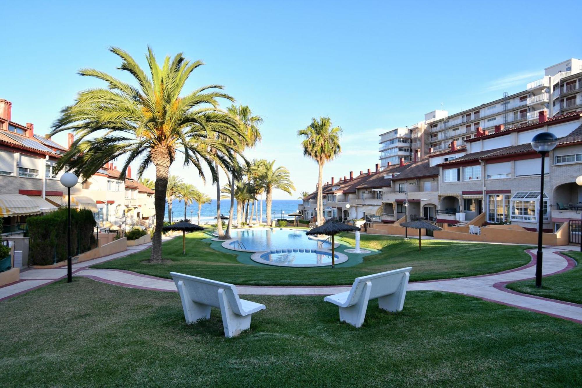 Muchavista Playa Alicante El Campello Esterno foto
