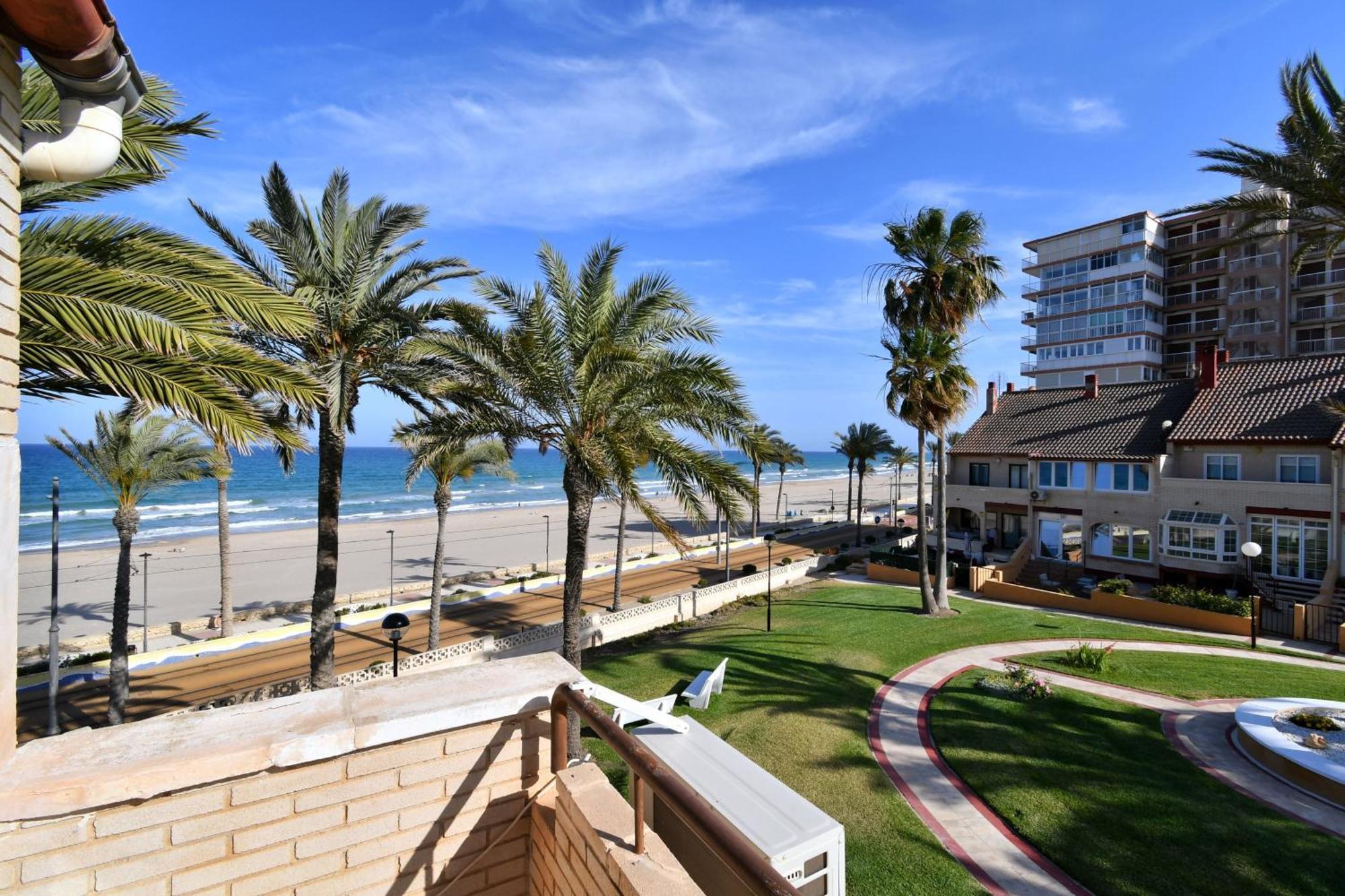 Muchavista Playa Alicante El Campello Esterno foto